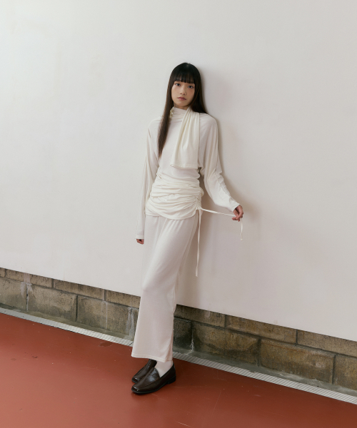 REORG(リオルグ)の「REF BOTH SHIRRING LONG SKIRT IVORY(スカート・レディース・その他・M)」の1枚目の写真