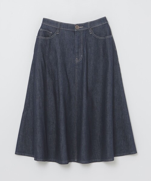 BLUE LABEL CRESTBRIDGE（ブルーレーベルクレストブリッジ）の「【BLUE LABEL DENIM】フレアスカート（スカート・レディース・ブルー系その他4/ネイビー・38/36）」の20枚目の写真