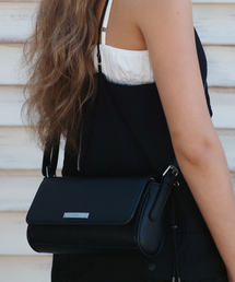 MACOI（マッコイ）の「ベーシックメルティングレザー クロスショルダーバッグ [ブラック]（メッセンジャーバッグ）」