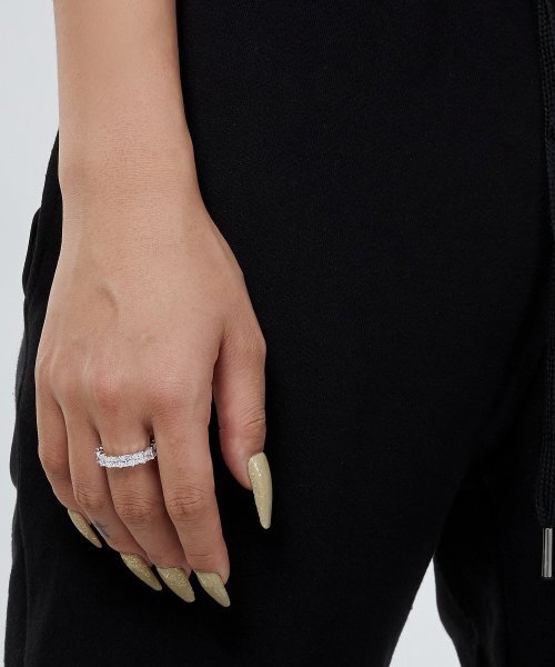 RAINDROP JEWELRY（レインドロップジュエリー）の「レインドロッププリンセスエタニティリング（リング・レディース・その他・11号/13号/17号/19号/15号）」の4枚目の写真