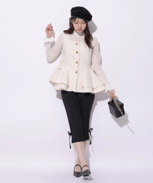 Rirandture(リランドチュール)の「サイドリボンカプリパンツ(その他パンツ・レディース・ブラック・2/1)」の4枚目の写真