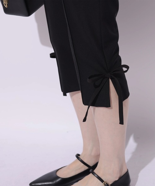 Rirandture(リランドチュール)の「サイドリボンカプリパンツ(その他パンツ・レディース・ブラック・2/1)」の10枚目の写真