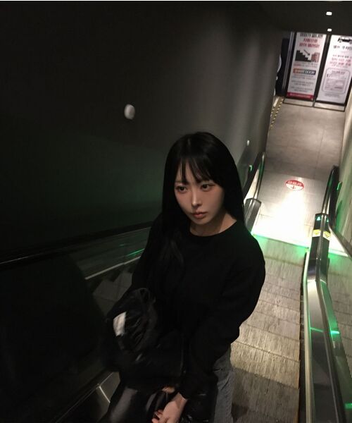 MUSINSA STANDARD WOMAN（ムシンサスタンダードウーマン）の「ウィメンズウォッシャブルスーピマコットンクルーネックニット[ブラック]（ニット/セーター・レディース・その他・SMALL/MEDIUM/LARGE/X-SMALL）」の11枚目の写真