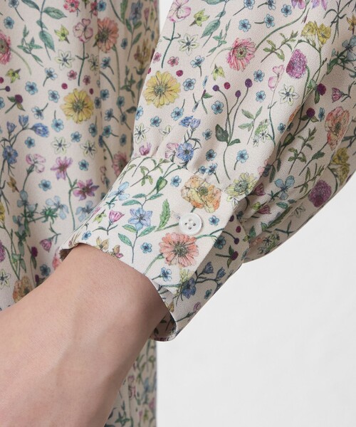 amaca(アマカ)の「【LIBERTY】ARCHWAY ブラウス(シャツ/ブラウス・レディース・ダークネイビー/オフホワイト・38/40)」の8枚目の写真