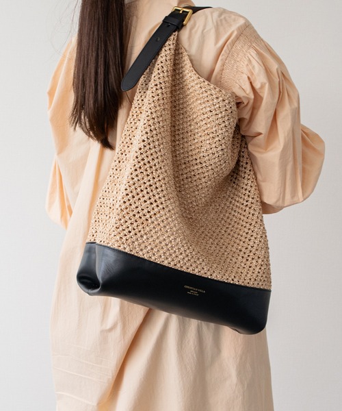 CHRISTIAN VILLA（クリスチャンヴィラ）の「【CHRISTIAN VILLA】レザーハンドルメッシュトートバッグ(Q66318)（トートバッグ・レディース・ブラック系その他/ホワイト系その他・ALL）」の2枚目の写真
