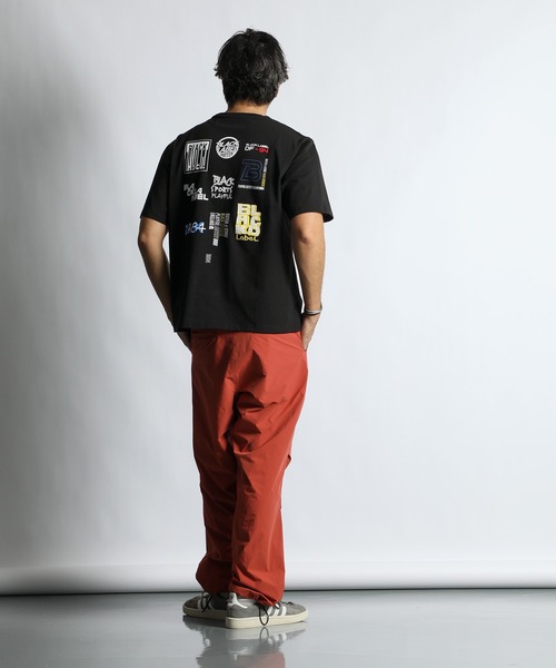 The DUFFER of ST.GEORGE(ザダファーオブセントジョージ)の「〔BLACK LABEL〕90s LOGO PRINT TEE:CVC天竺 速乾 90sロゴ プリントTEE(Tシャツ/カットソー・メンズ・ブルー/ブラック/ライトグレー/ホワイト・SMALL/MEDIUM/LARGE/X-LARGE)」の17枚目の写真