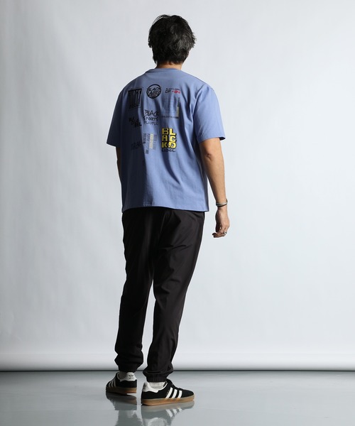 The DUFFER of ST.GEORGE(ザダファーオブセントジョージ)の「〔BLACK LABEL〕90s LOGO PRINT TEE:CVC天竺 速乾 90sロゴ プリントTEE(Tシャツ/カットソー・メンズ・ブルー/ブラック/ライトグレー/ホワイト・SMALL/MEDIUM/LARGE/X-LARGE)」の19枚目の写真