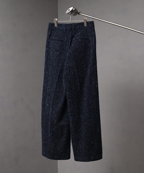 welise(ウェライズ)の「【welise/ウェライズ】13ozニードルパンチ加工デニム バーティカルタック スラックス(デニムパンツ・メンズ・ブラック/ダークインディゴブルー・S/M/L)」の4枚目の写真