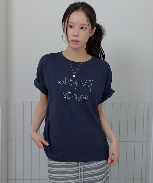 UNE MANSION(ユヌマンション)の「ポイントバイカラー刺繍オーバーサイズ半袖Tシャツカットソー(Tシャツ/カットソー・レディース・ネイビー/ピンク/グレー・FREE)」の3枚目の写真
