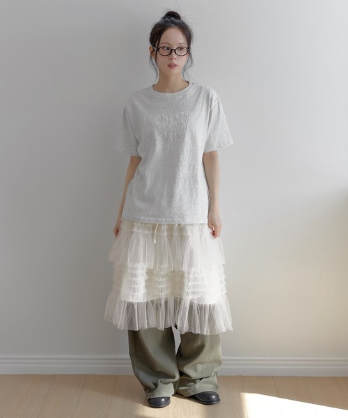 UNE MANSION(ユヌマンション)の「ポイントバイカラー刺繍オーバーサイズ半袖Tシャツカットソー(Tシャツ/カットソー・レディース・ネイビー/ピンク/グレー・FREE)」の9枚目の写真