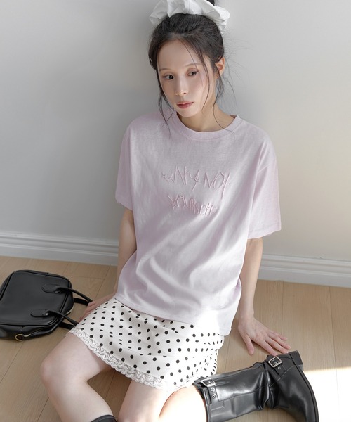 UNE MANSION(ユヌマンション)の「ポイントバイカラー刺繍オーバーサイズ半袖Tシャツカットソー(Tシャツ/カットソー・レディース・ネイビー/ピンク/グレー・FREE)」の20枚目の写真