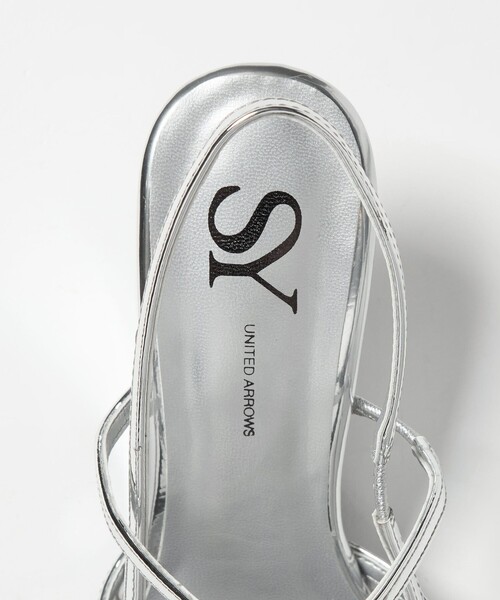 SY UNITED ARROWS(シーユナイテッドアローズ)の「<SY> ポインテッド ビジュー ウェッジ バックベルト サンダル60↑(サンダル・レディース・ブラック/シルバー・25cm/24.5cm/24cm/23.5cm/23cm/22.5cm/22cm)」の8枚目の写真