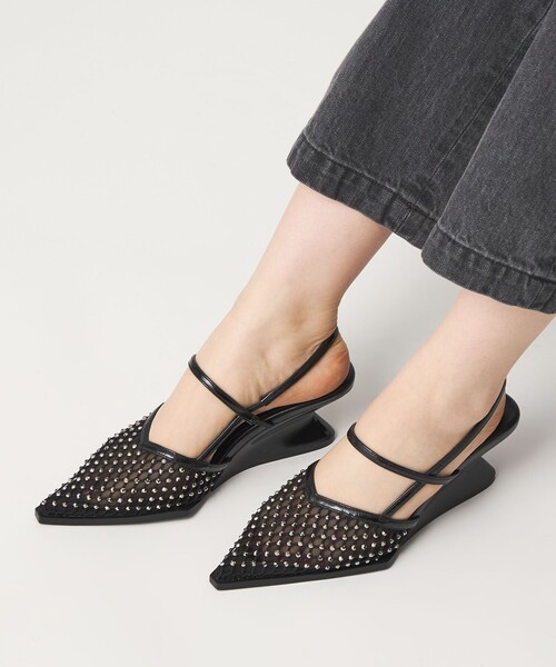 SY UNITED ARROWS(シーユナイテッドアローズ)の「<SY> ポインテッド ビジュー ウェッジ バックベルト サンダル60↑(サンダル・レディース・ブラック/シルバー・25cm/24.5cm/24cm/23.5cm/23cm/22.5cm/22cm)」の15枚目の写真