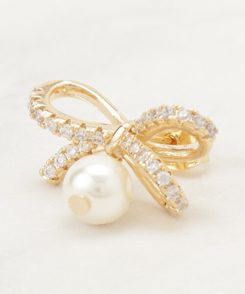 couture brooch(クチュールブローチ)の「ビジューリボンパール調ピアス(ピアス(両耳用)・レディース・ゴールド/シルバー・00)」の4枚目の写真