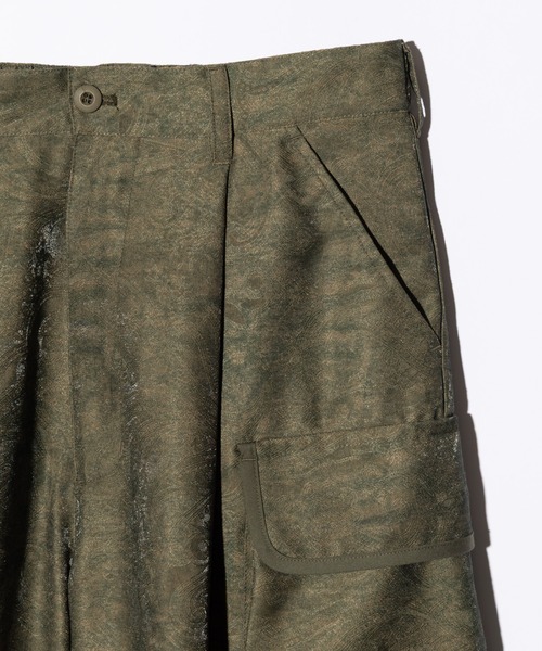 glamb（グラム）の「Paisley Cargo Pants / ペイズリーカーゴパンツ（カーゴパンツ・メンズ・ブラック/カーキ・S/M/L）」の12枚目の写真