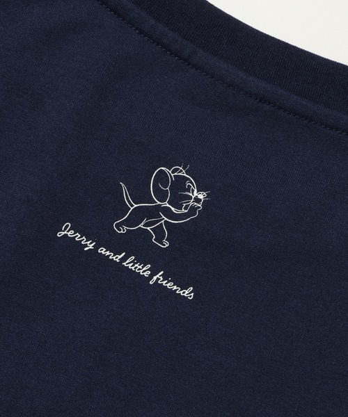 Tom＆Jerry（トムアンドジェリー）の「【Tom & Jerry/トム & ジェリー】別注 アソート アートワークデザイン サガラ刺繍 半袖Tシャツ（Tシャツ/カットソー・メンズ・ホワイト系3/ブラック系2/ベージュ系1/ブラック系1/ホワイト系4/ホワイト系2/ホワイト系1/ベージュ系2/ブラック系4/ネイビー系2/ネイビー系1/ブラック系3・M/LL/L）」の17枚目の写真
