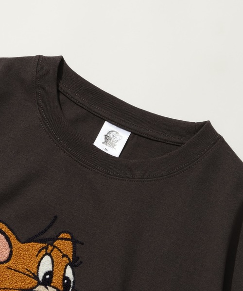 Tom＆Jerry（トムアンドジェリー）の「【Tom & Jerry/トム & ジェリー】別注 アソート アートワークデザイン サガラ刺繍 半袖Tシャツ（Tシャツ/カットソー・メンズ・ホワイト系3/ブラック系2/ベージュ系1/ブラック系1/ホワイト系4/ホワイト系2/ホワイト系1/ベージュ系2/ブラック系4/ネイビー系2/ネイビー系1/ブラック系3・M/LL/L）」の18枚目の写真