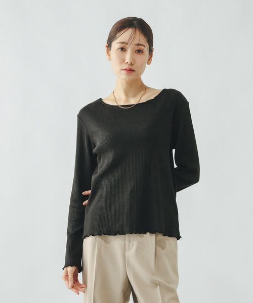 GLOBAL WORK(グローバルワーク)の「Beauteeアイレットリブ/632498(Tシャツ/カットソー・レディース・オフホワイト/ブラック/ダークブラウン・MEDIUM/LARGE)」の14枚目の写真