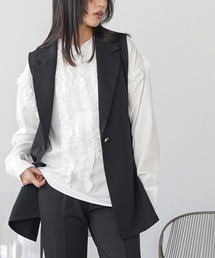 mili an deni（ミリアンデニ）の「ポリレーヨンクロステーラードミドル丈ベスト（スーツベスト）」