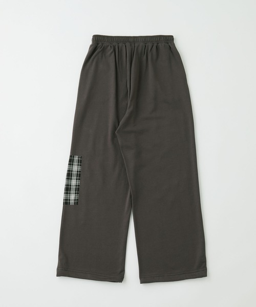 rumnel:（ルムネル）の「【セットアップ可能】パッチワークデザインボタンスウェットパンツ / Patchwork Design Button Sweatpants（スウェットパンツ・レディース・アイボリー/チャコールグレー/ピンク・FREE）」の17枚目の写真