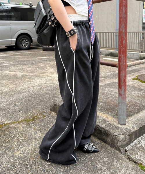 Figments(フィグメンツ)の「アシメサイドラインスウェットパンツ(スウェットパンツ・レディース・ブラック・FREE)」の17枚目の写真