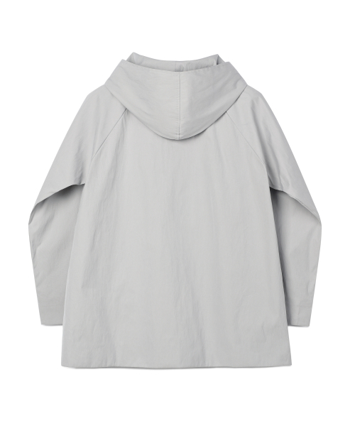 REORG(リオルグ)の「BATD HOODIE JUMPER BLUE DAWN(ナイロンジャケット・レディース・その他・FREE)」の6枚目の写真
