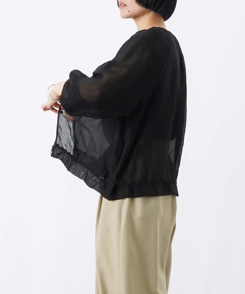 LUCA/LADY LUCK LUCA（ルカ/レディラックルカ）の「LC/LLL ワッシャーシアーブルゾン（ブルゾン・レディース・オフホワイト/ブラック・FREE）」の6枚目の写真