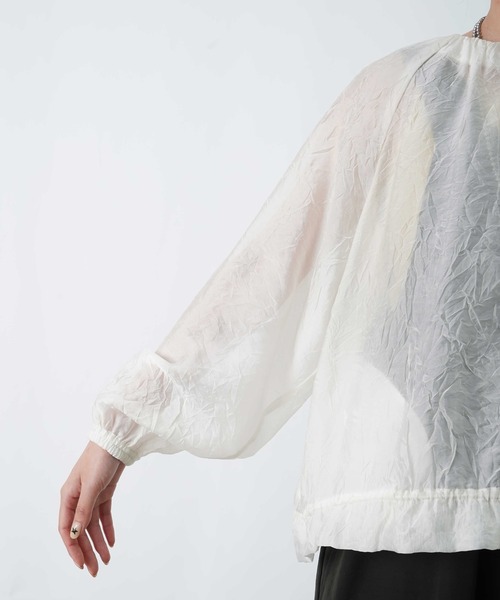 LUCA/LADY LUCK LUCA（ルカ/レディラックルカ）の「LC/LLL ワッシャーシアーブルゾン（ブルゾン・レディース・オフホワイト/ブラック・FREE）」の17枚目の写真