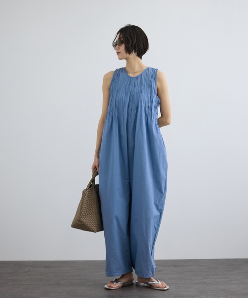 SALON adam et rope'（サロン アダム エ ロペ）の「【WEB限定】ハンドピンタックオールインワン / イージーケア（つなぎ/オールインワン・レディース・ブラック/ブルー・FREE）」の6枚目の写真