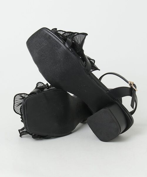 ASTORIA ODIER（アストリアオディール）の「シアーフリルストラップサンダル（サンダル・レディース・ブラウン/アイボリー/ブラック・SMALL/MEDIUM/LARGE）」の5枚目の写真