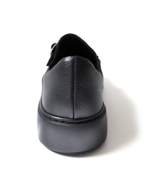 Pointer(shoes)(ポインター)の「【本革・日本製】フリンジ 付き 厚底スリッポン ローファー(スリッポン・レディース・グレー/ライトグレー/ブラック/ブラウン・24cm/23.5cm/23cm/22.5cm/24.5cm)」の20枚目の写真