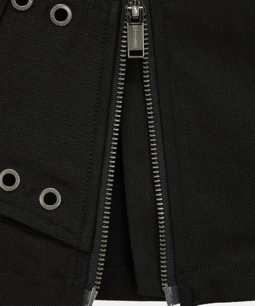 ETRE AU SOMMET(エトレオソメ)の「Front Zip Belt Detail Mini Skirt (Black)(スカート・レディース・ブラック・FREE)」の2枚目の写真