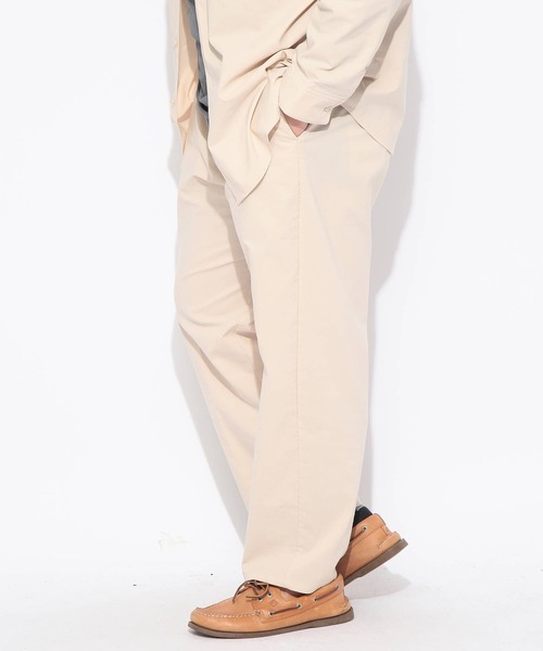 B&T CLUB(ビーティークラブ)の「パンツ メンズ 大きいサイズ NEO LINEN 無地 タックパンツ B&T CLUB (ビーアンドティークラブ)(その他パンツ・メンズ・ネイビー/ベージュ・X3(6L~7L)/X2(4L~5L)/X1(3L~4L))」の9枚目の写真