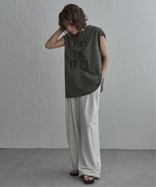 notch.(ノッチ)の「コットンロゴフレンチT(Tシャツ/カットソー・レディース・レッド/グレー/チャコール/オフホワイト・M)」の13枚目の写真