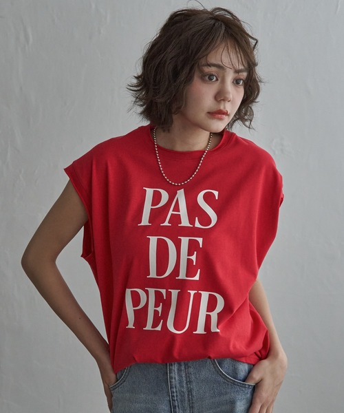 notch.(ノッチ)の「コットンロゴフレンチT(Tシャツ/カットソー・レディース・レッド/グレー/チャコール/オフホワイト・M)」の6枚目の写真