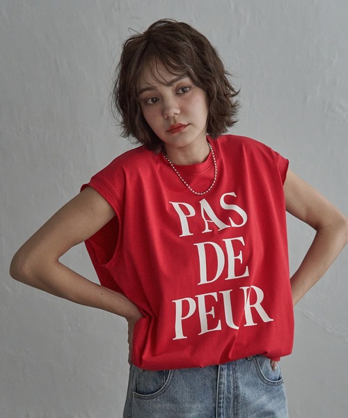 notch.(ノッチ)の「コットンロゴフレンチT(Tシャツ/カットソー・レディース・レッド/グレー/チャコール/オフホワイト・M)」の7枚目の写真