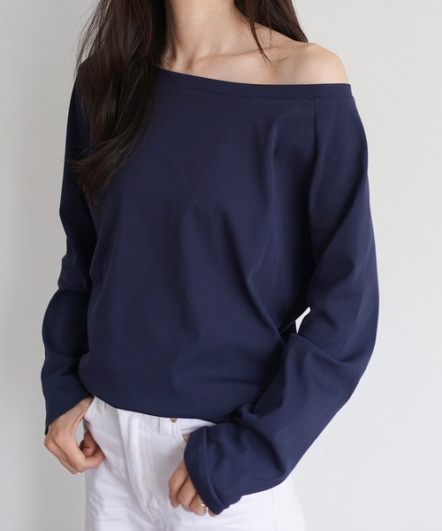 PIN(ピン)の「ボートネックルーズロングTシャツ(Tシャツ/カットソー・レディース・ネイビー/ホワイト/グレー/ブラック・S/M/L)」の4枚目の写真
