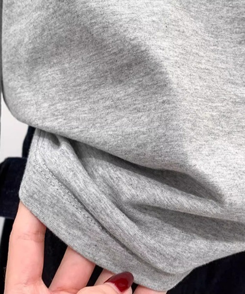 PIN(ピン)の「ボートネックルーズロングTシャツ(Tシャツ/カットソー・レディース・ネイビー/ホワイト/グレー/ブラック・S/M/L)」の9枚目の写真