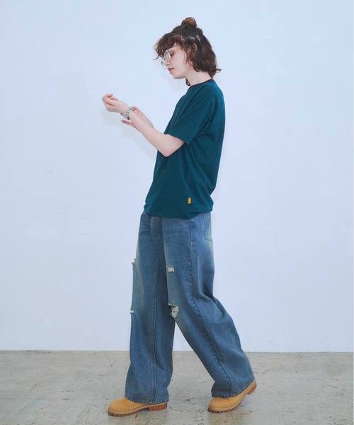 Zooodle（ズードル）の「Border henley-neck T-shirt - ボーダーヘンリーネックTシャツ -（Tシャツ/カットソー・メンズ・グリーン/ブラック・MEDIUM/LARGE）」の3枚目の写真