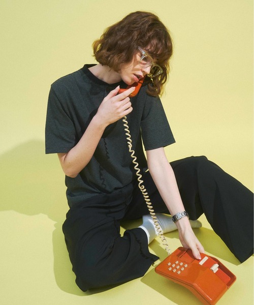 Zooodle（ズードル）の「Border henley-neck T-shirt - ボーダーヘンリーネックTシャツ -（Tシャツ/カットソー・メンズ・グリーン/ブラック・MEDIUM/LARGE）」の17枚目の写真
