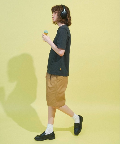 Zooodle（ズードル）の「Border henley-neck T-shirt - ボーダーヘンリーネックTシャツ -（Tシャツ/カットソー・メンズ・グリーン/ブラック・MEDIUM/LARGE）」の14枚目の写真