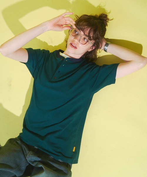 Zooodle(ズードル)の「Border henley-neck T-shirt - ボーダーヘンリーネックTシャツ -(Tシャツ/カットソー・メンズ・グリーン/ブラック・MEDIUM/LARGE)」の19枚目の写真