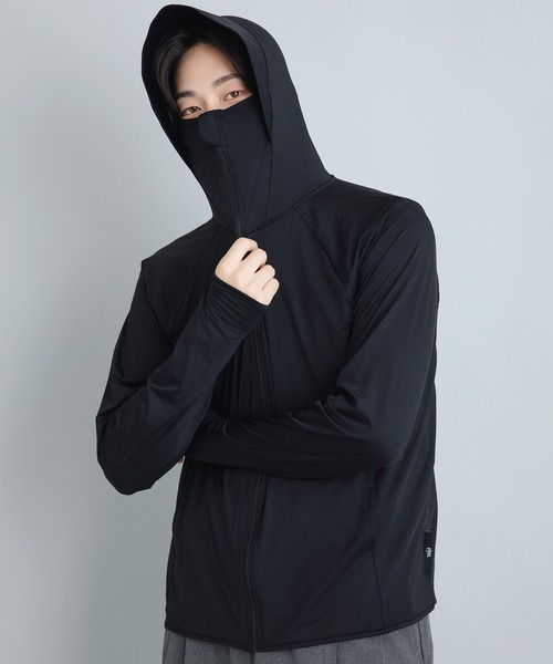 cross marche(クロスマルシェ)の「【Yoki】メンズUVカットパーカ(Tシャツ/カットソー・メンズ・ブラック/グレー/ネイビー・フリー)」の2枚目の写真