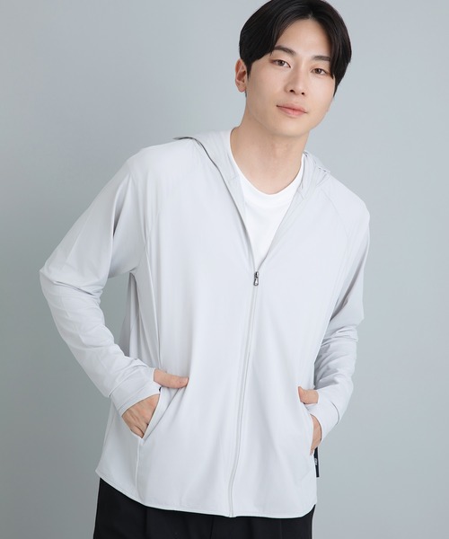 cross marche(クロスマルシェ)の「【Yoki】メンズUVカットパーカ(Tシャツ/カットソー・メンズ・ブラック/グレー/ネイビー・フリー)」の5枚目の写真