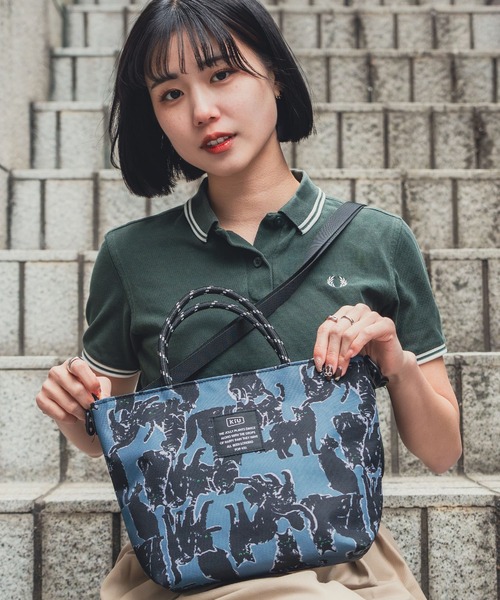 KiU(キウ)の「600D 2WAYミニトートバッグ オンライン限定(トートバッグ・レディース・アニマル/ブルー系その他/カラフル/レオパード/ブラック系その他・FREE)」の9枚目の写真