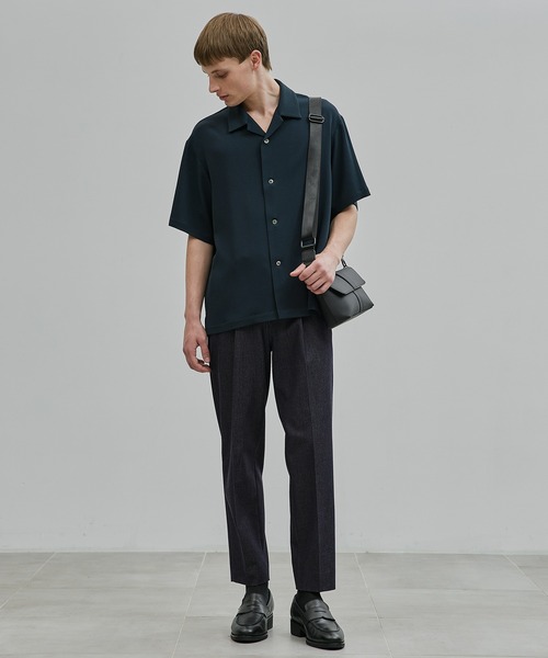 UNITED TOKYO(ユナイテッドトウキョウ)の「【実店舗昨年大人気アイテム】COLD DRY PLEATS オープンカラーシャツ |接触冷感/通気性/防シワ/イージーケア/軽量/春服(シャツ/ブラウス・メンズ・オフホワイト/ブラック/ネイビー/ライトグレー・1/2)」の13枚目の写真