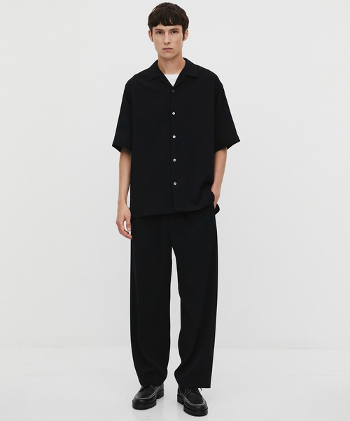 UNITED TOKYO(ユナイテッドトウキョウ)の「【実店舗昨年大人気アイテム】COLD DRY PLEATS オープンカラーシャツ |接触冷感/通気性/防シワ/イージーケア/軽量/春服(シャツ/ブラウス・メンズ・オフホワイト/ブラック/ネイビー/ライトグレー・1/2)」の15枚目の写真