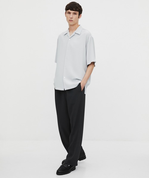 UNITED TOKYO(ユナイテッドトウキョウ)の「【実店舗昨年大人気アイテム】COLD DRY PLEATS オープンカラーシャツ |接触冷感/通気性/防シワ/イージーケア/軽量/春服(シャツ/ブラウス・メンズ・オフホワイト/ブラック/ネイビー/ライトグレー・1/2)」の17枚目の写真