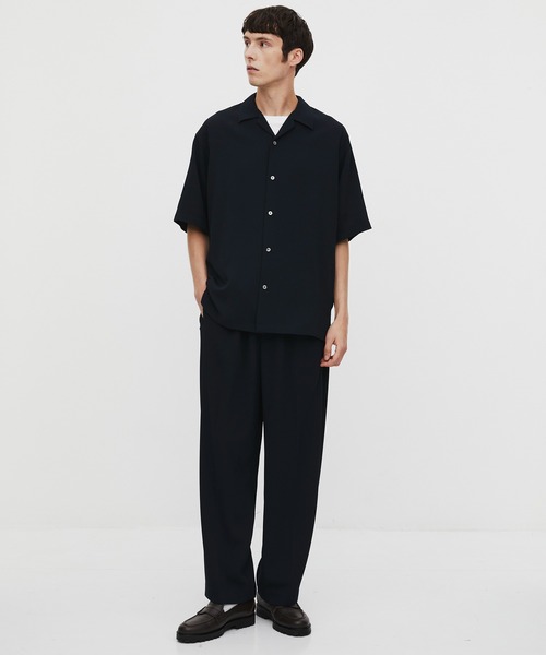 UNITED TOKYO(ユナイテッドトウキョウ)の「【実店舗昨年大人気アイテム】COLD DRY PLEATS オープンカラーシャツ |接触冷感/通気性/防シワ/イージーケア/軽量/春服(シャツ/ブラウス・メンズ・オフホワイト/ブラック/ネイビー/ライトグレー・1/2)」の19枚目の写真