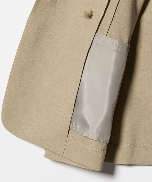 BEAUTY&YOUTH UNITED ARROWS(ビューティーアンドユースユナイテッドアローズ)の「ポリエステル ダブルジャケット 吸水速乾 防シワ ウォッシャブル(テーラードジャケット・レディース・ベージュ/モカ・S/M)」の8枚目の写真